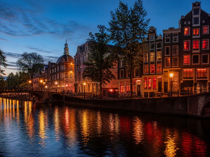 De Wallen