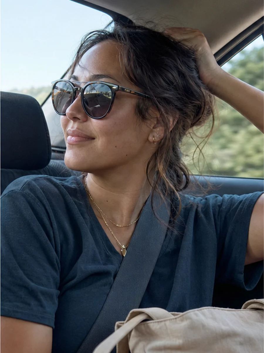 Car back seat pose 2 with a fictional adult model
