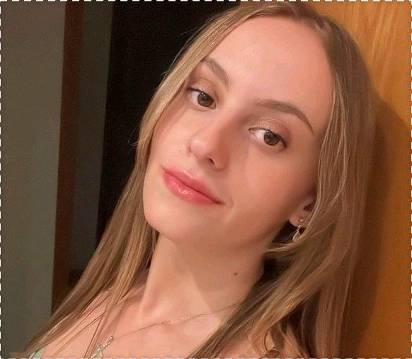 clara12 photo