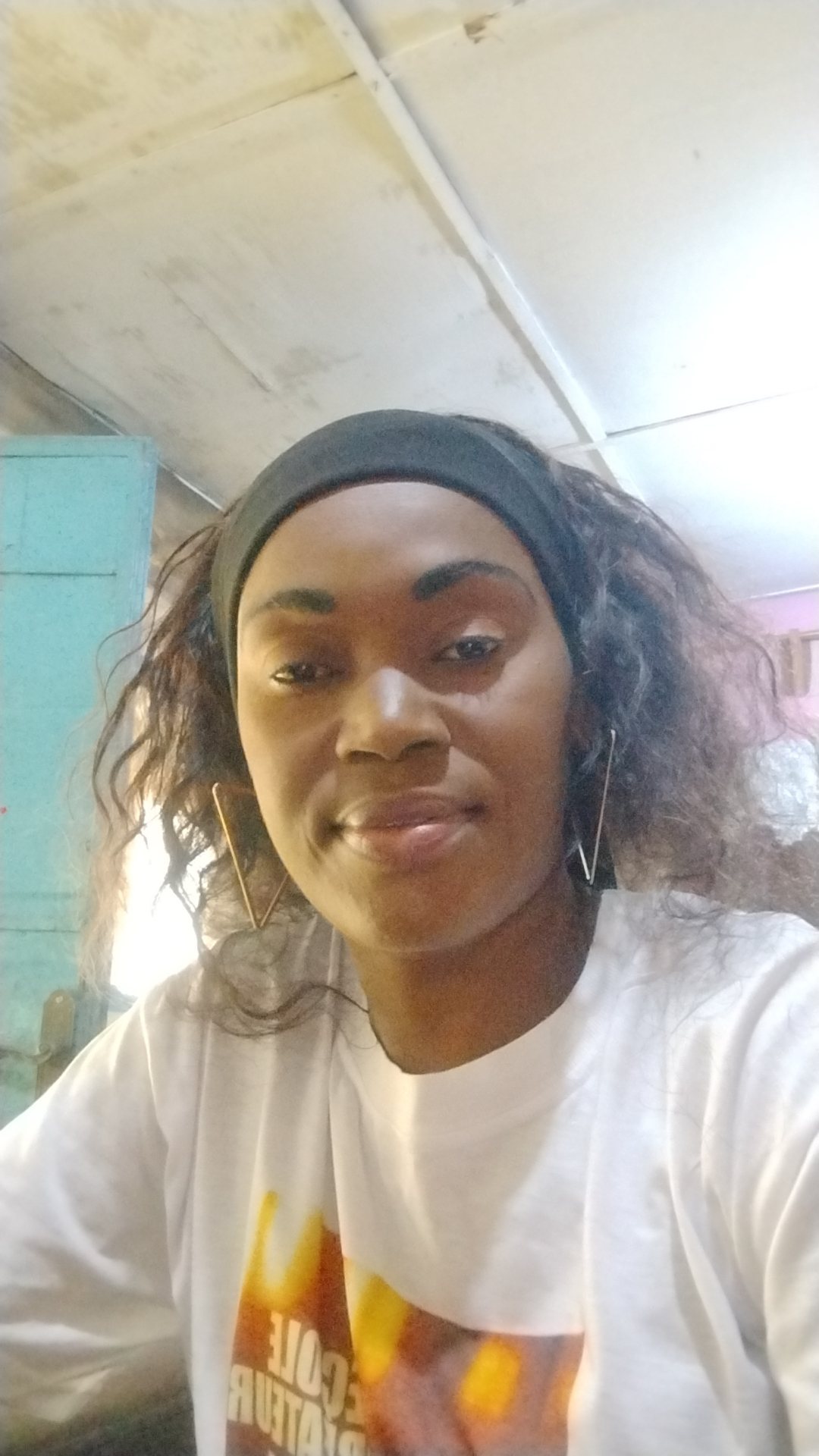 Fifi Mbenza Law photo