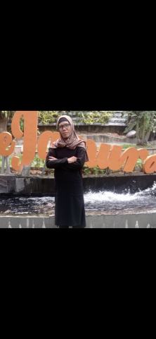 Erka Dollyka August