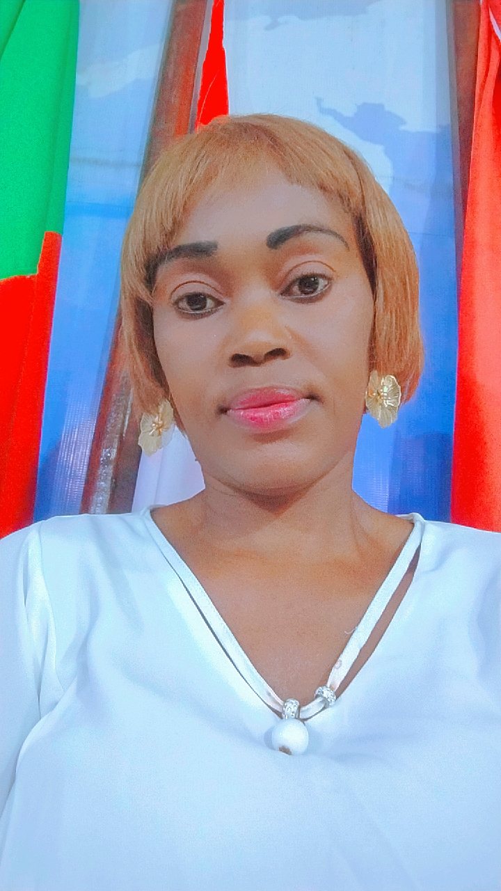 Fifi Mbenza Law photo