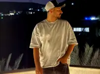 @hoesin, 27